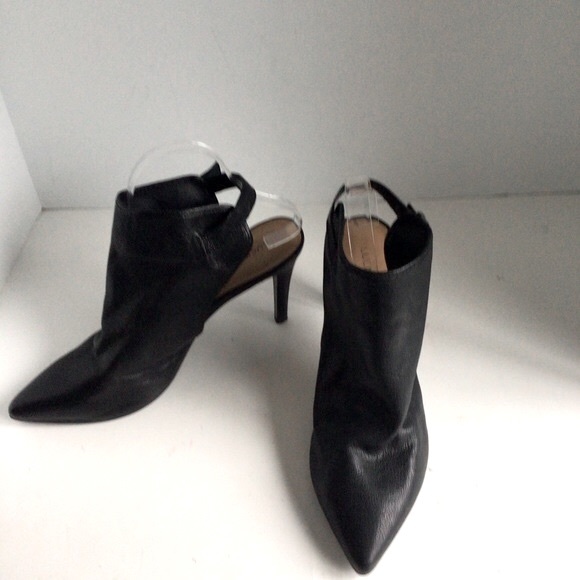 Lucky Brand Women's Thezza Pump. Size 11 - Picture 8 of 8